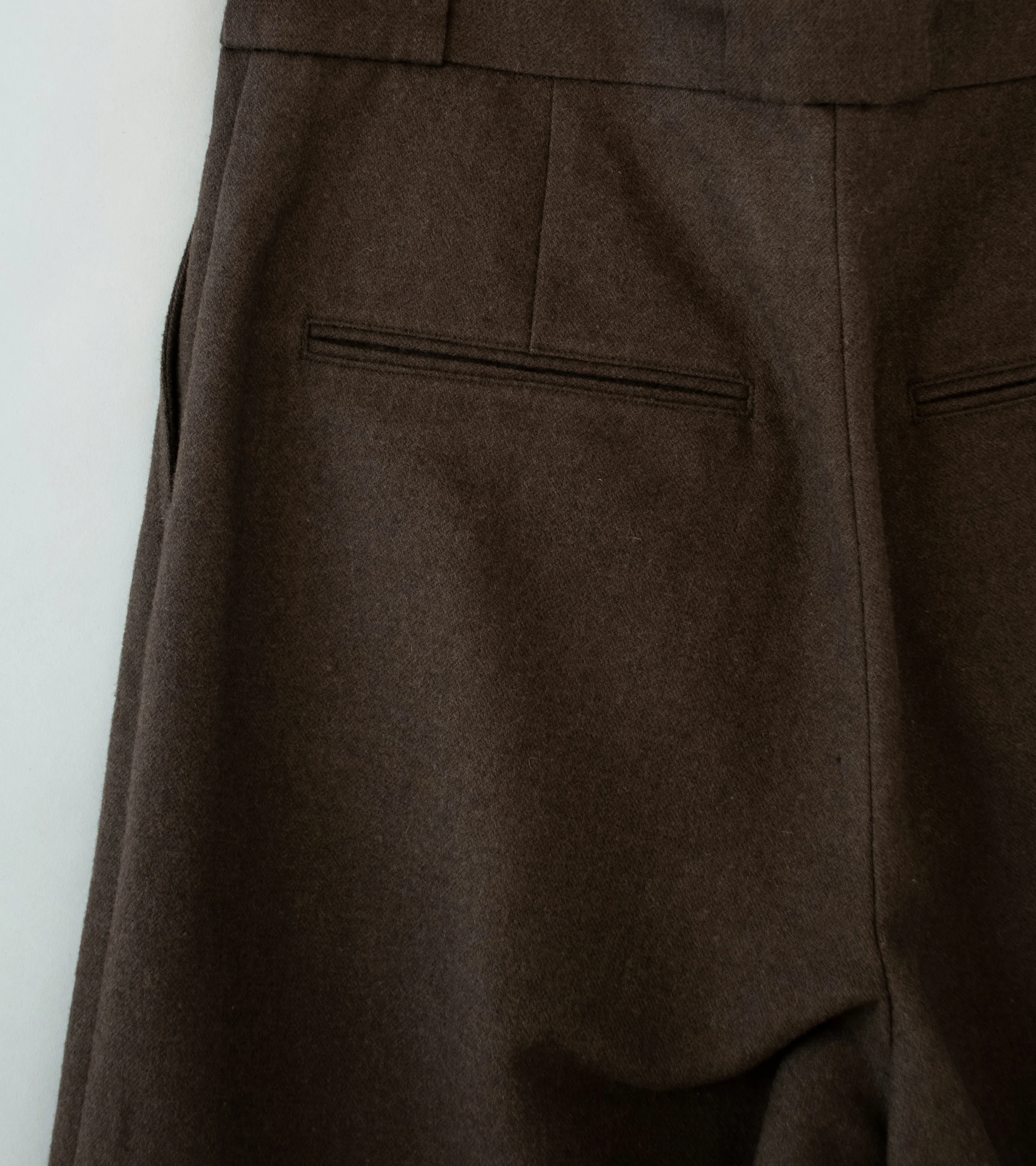 Evan Kinori 'Flat Front Pant' (Dark Olive Brushed Wool Cotton Linen) - Image 6