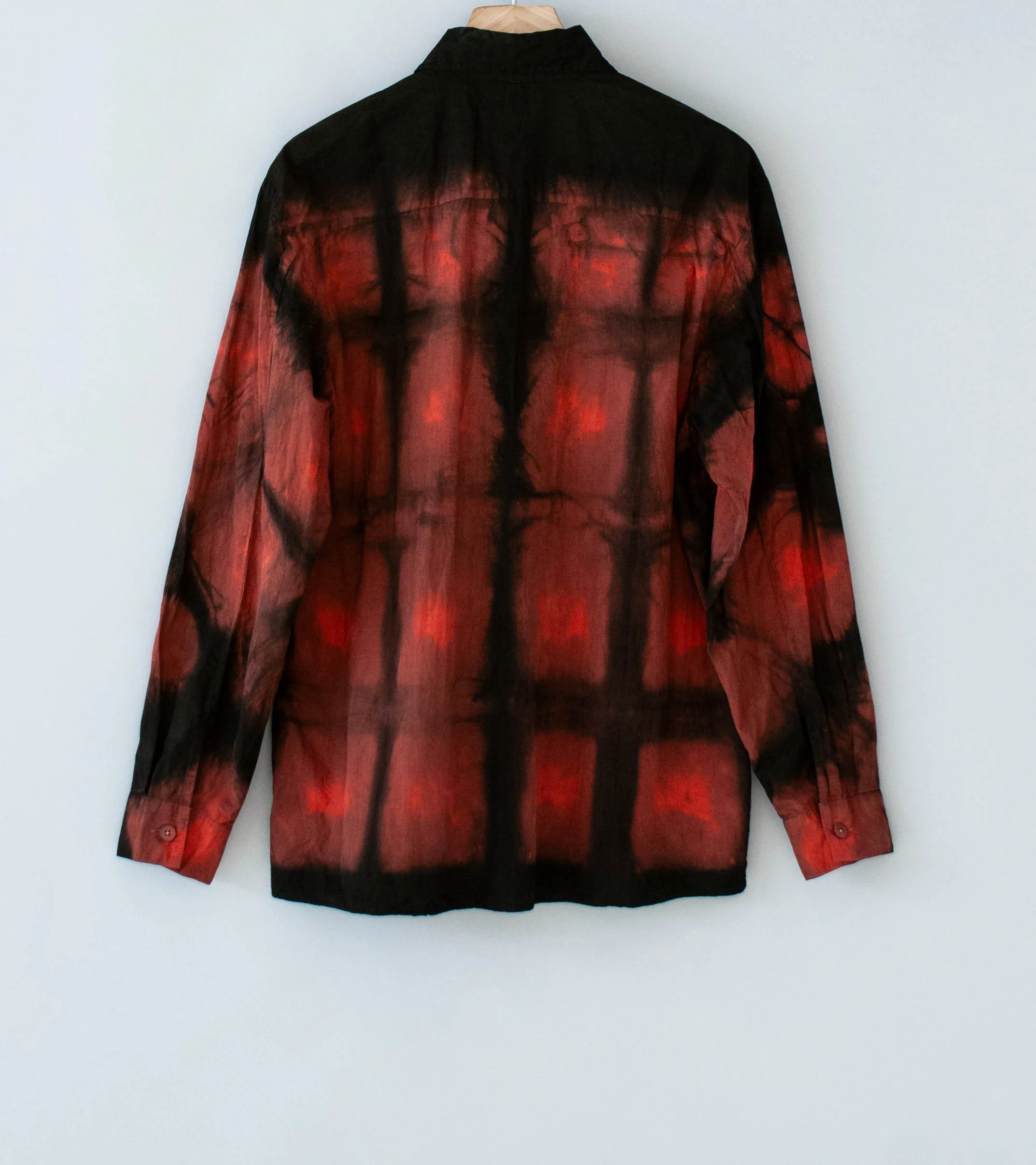 MAN-TLE 'R20 S4 OD Shirt' (Akane Dorozome Itajime) - Image 7